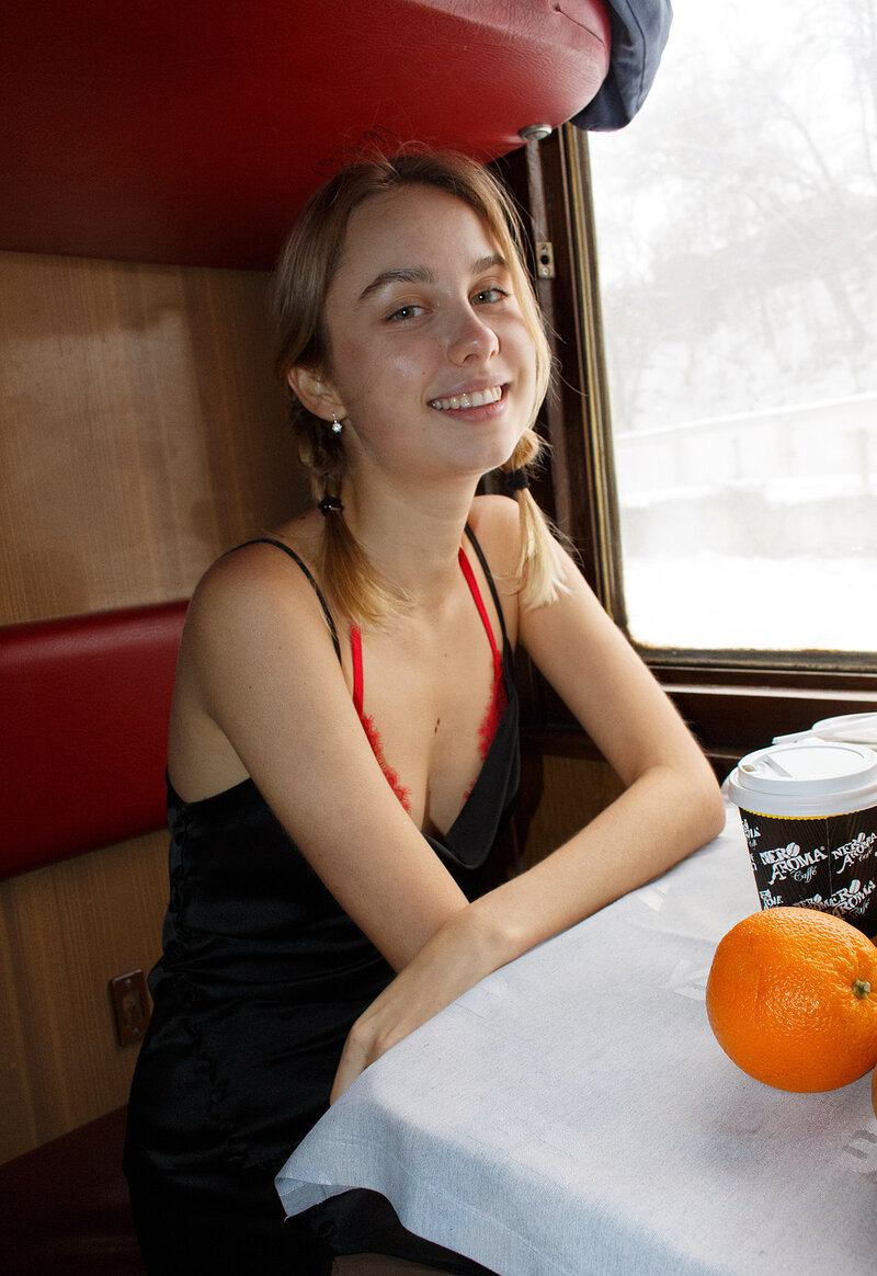 Инна, 24